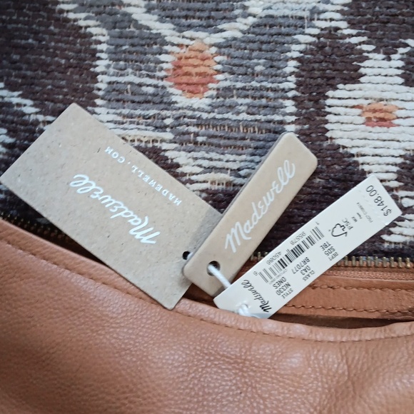 Madewell Saddle Leather Bag - Picture 2 of 5